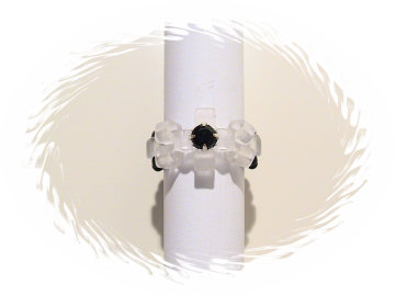 Ring schwarz/weiss