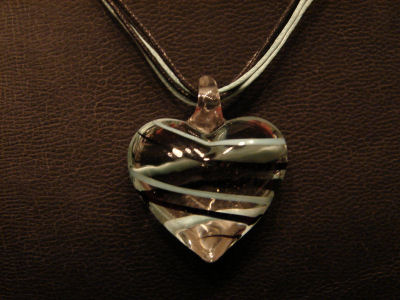 Halskette mit Murano Herz "Stripes" mint
