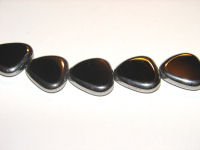 Glasperlen "Triangle", schwarz/silber, 17mm